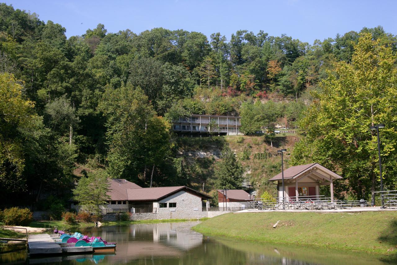 Natural Bridge State Resort Park Slade Exterior photo