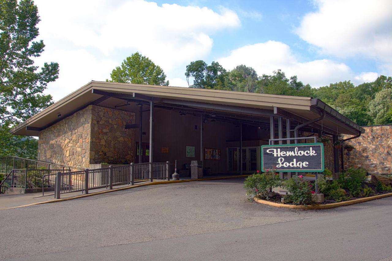 Natural Bridge State Resort Park Slade Exterior photo